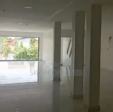 Commercial Shop Space for Rent in Lekki Phase 1