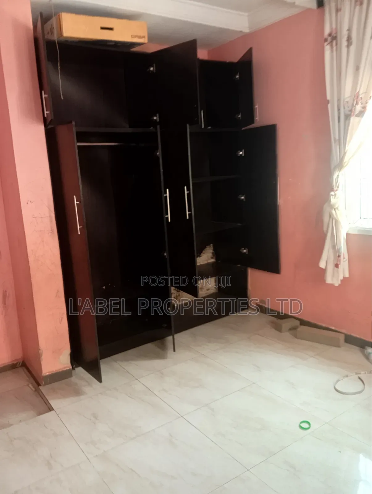 3bdrm Bungalow in Aldenco Estate for sale in Galadimawa