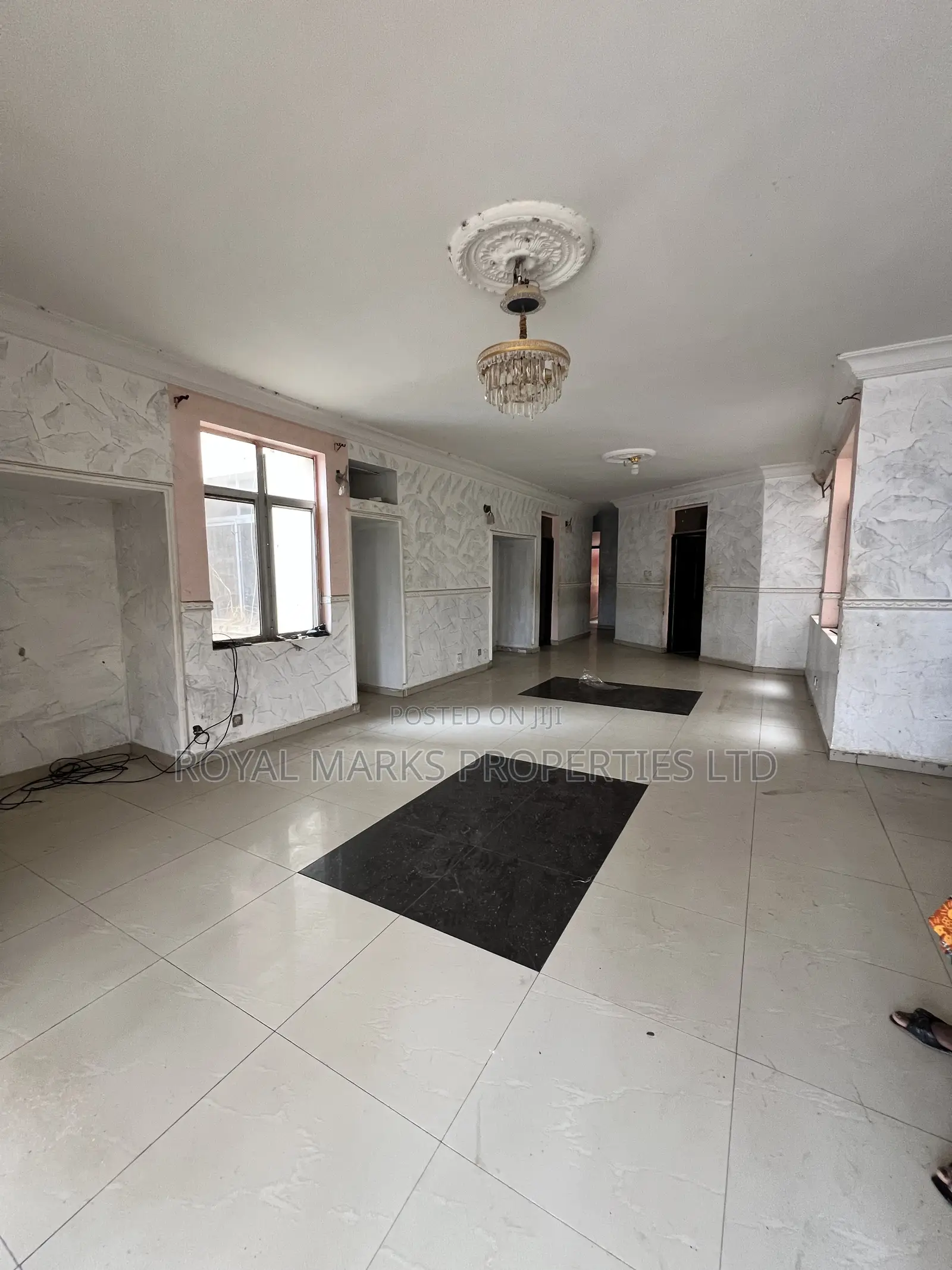 3bdrm Block of Flats in Garki 2 for sale in Garki 2