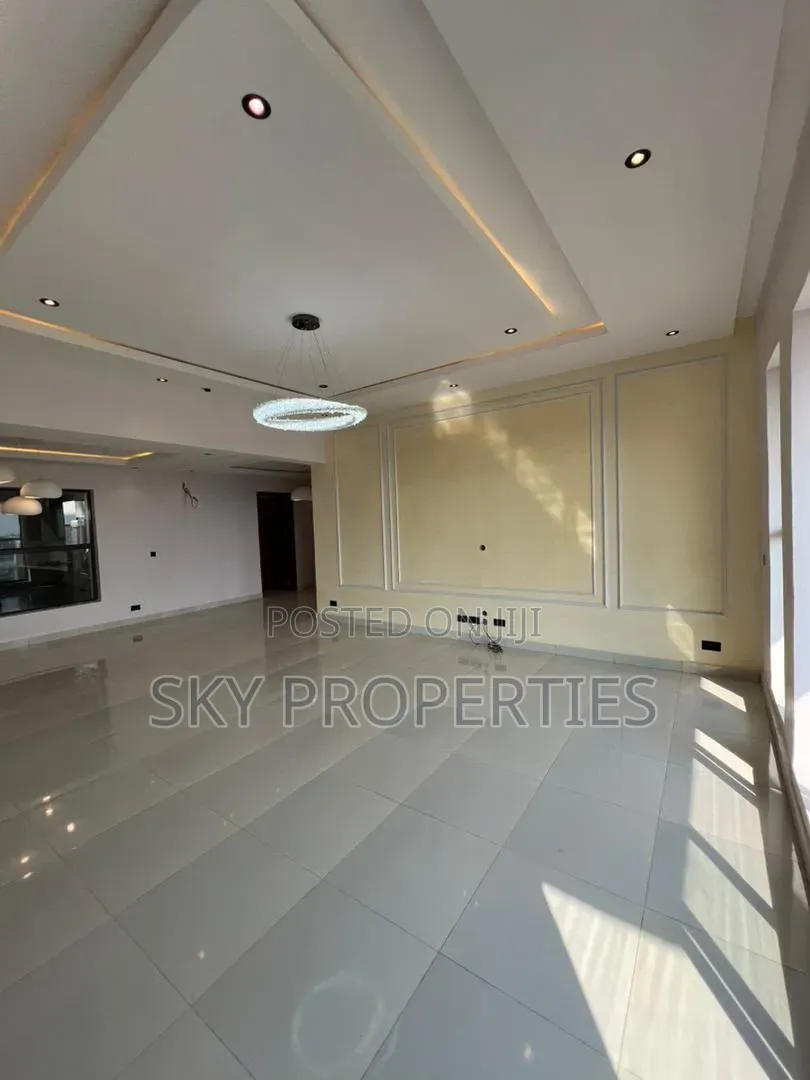 3bdrm Penthouse in Greenland, Lekki Phase 1 for sale in Lekki Phase 1