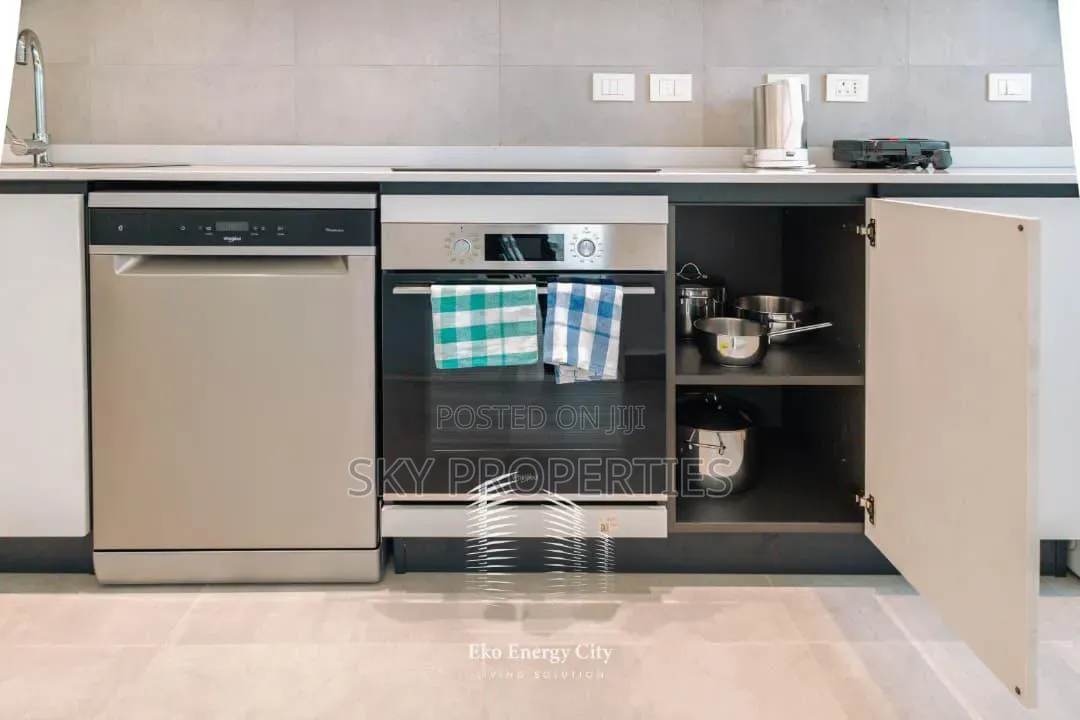 Furnished 3bdrm Apartment in Eko, Lekki Phase 1 for rent in Lekki Phase 1