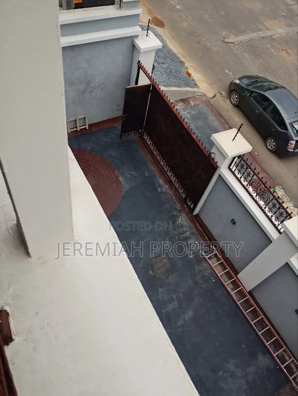 5bdrm Duplex in Omole Estate Phase I, Berger for sale in Berger