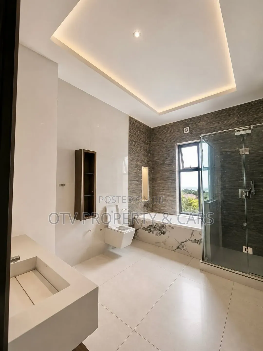 5bdrm Townhouse/Terrace in Parkview Estate for sale in Parkview Estate