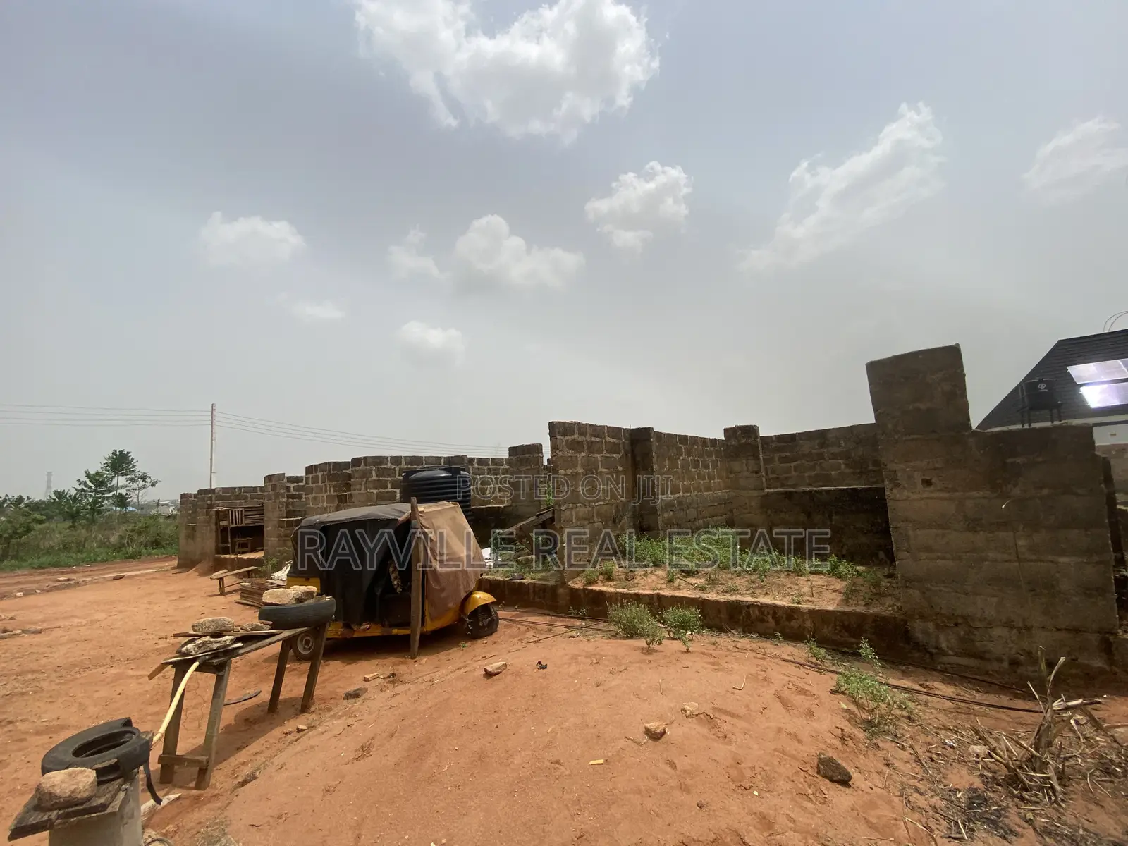 3bdrm Block of Flats in Benin City for sale in Benin City