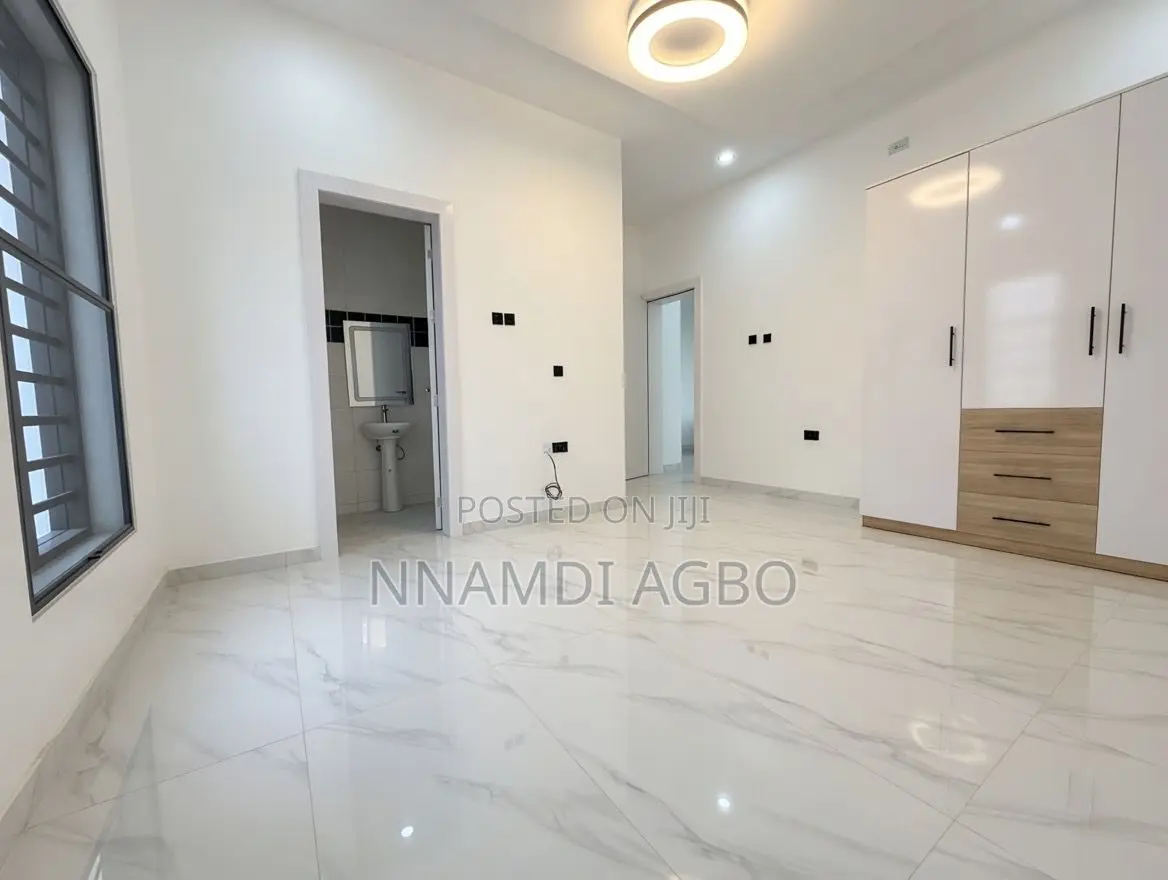 5bdrm Duplex in Ikeja GRA for sale in Ikeja GRA