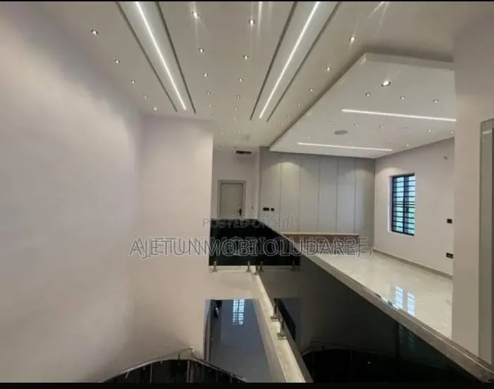 Furnished 4bdrm Duplex in Onikoko Agodi Gra, Bodija for sale in Bodija