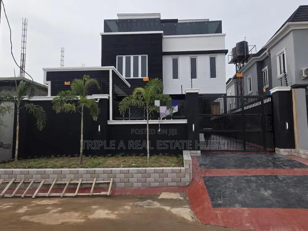 Furnished 4bdrm Duplex in Gowon Estate, Alimosho for sale in Alimosho