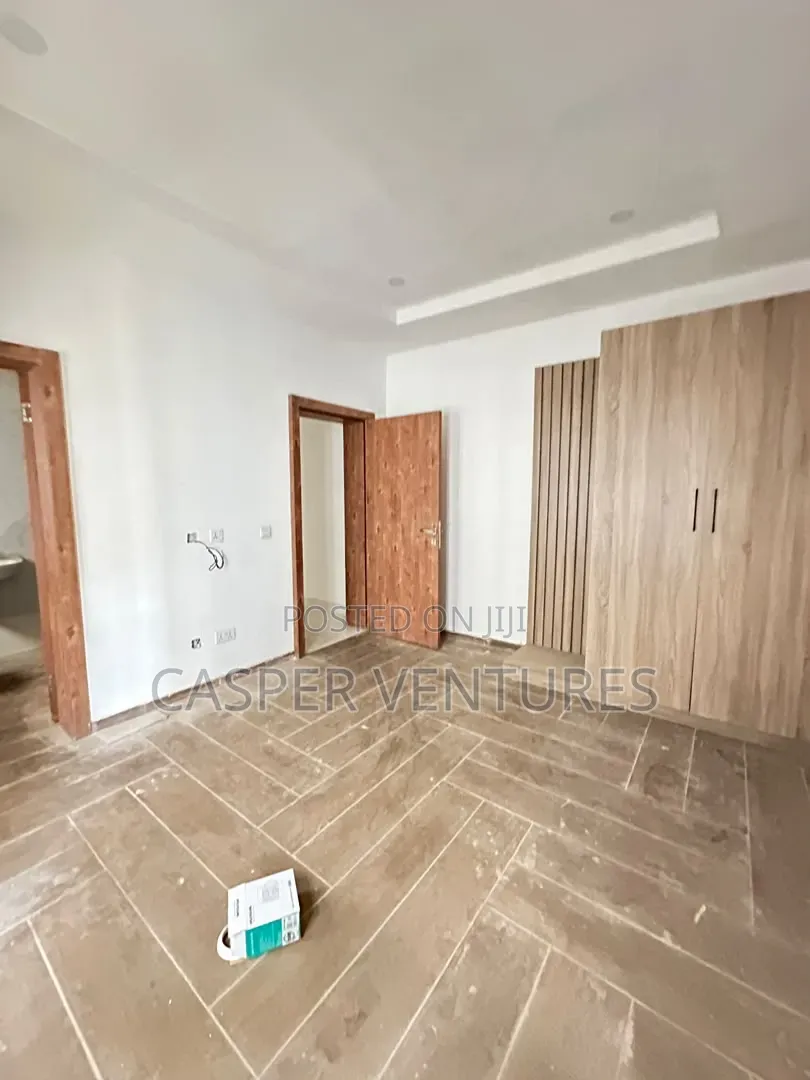 1bdrm Room & Parlour in Freedom, Lekki Phase 1 for sale in Lekki Phase 1