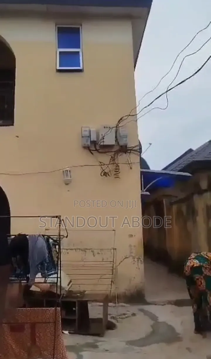 3bdrm Duplex in Platinum Estate Ipaja Ipaja for sale in Ipaja / Ipaja