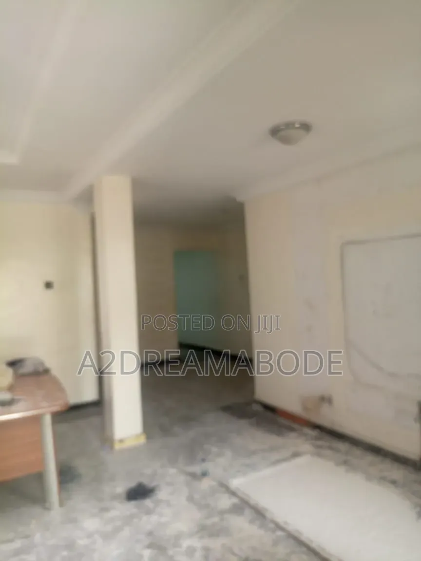 2bdrm Duplex in Magodo Phase 2 for rent in GRA Phase 2 Shangisha