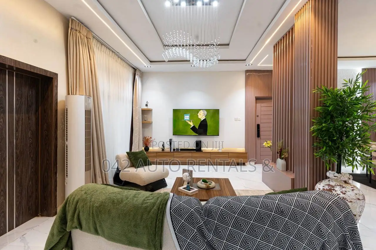 Luxuriously Furnished 2(Two) Bedroom Apartment in Lekki Phase 1