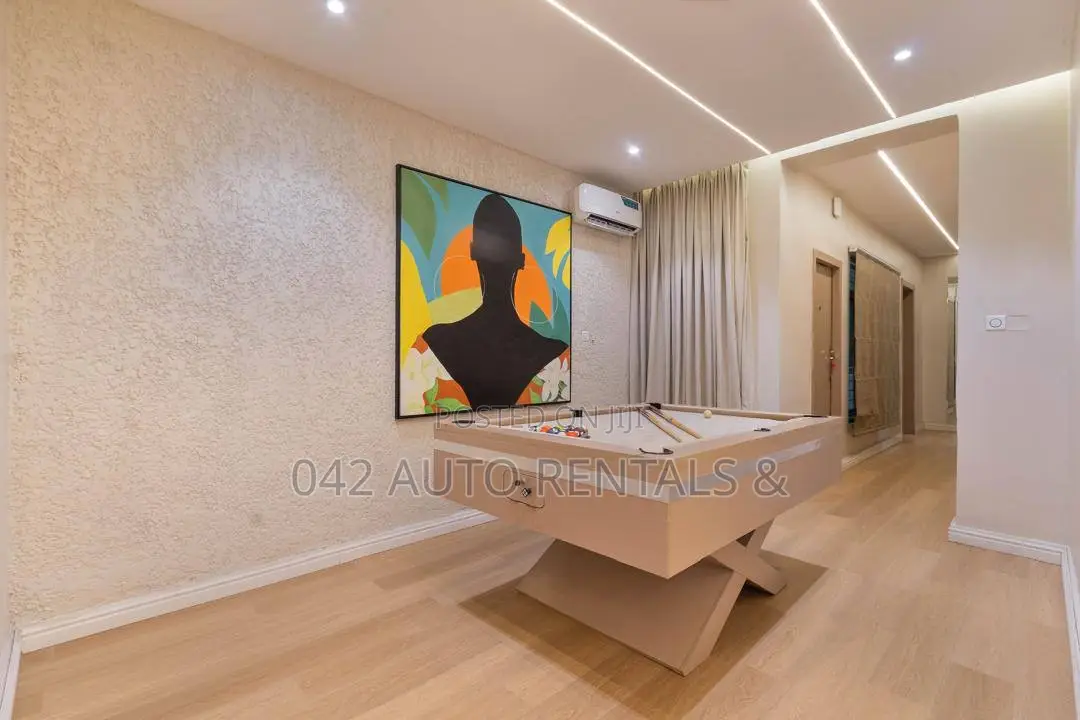 Multiple Units of 3 Bedrooms in Lekki Phase 1