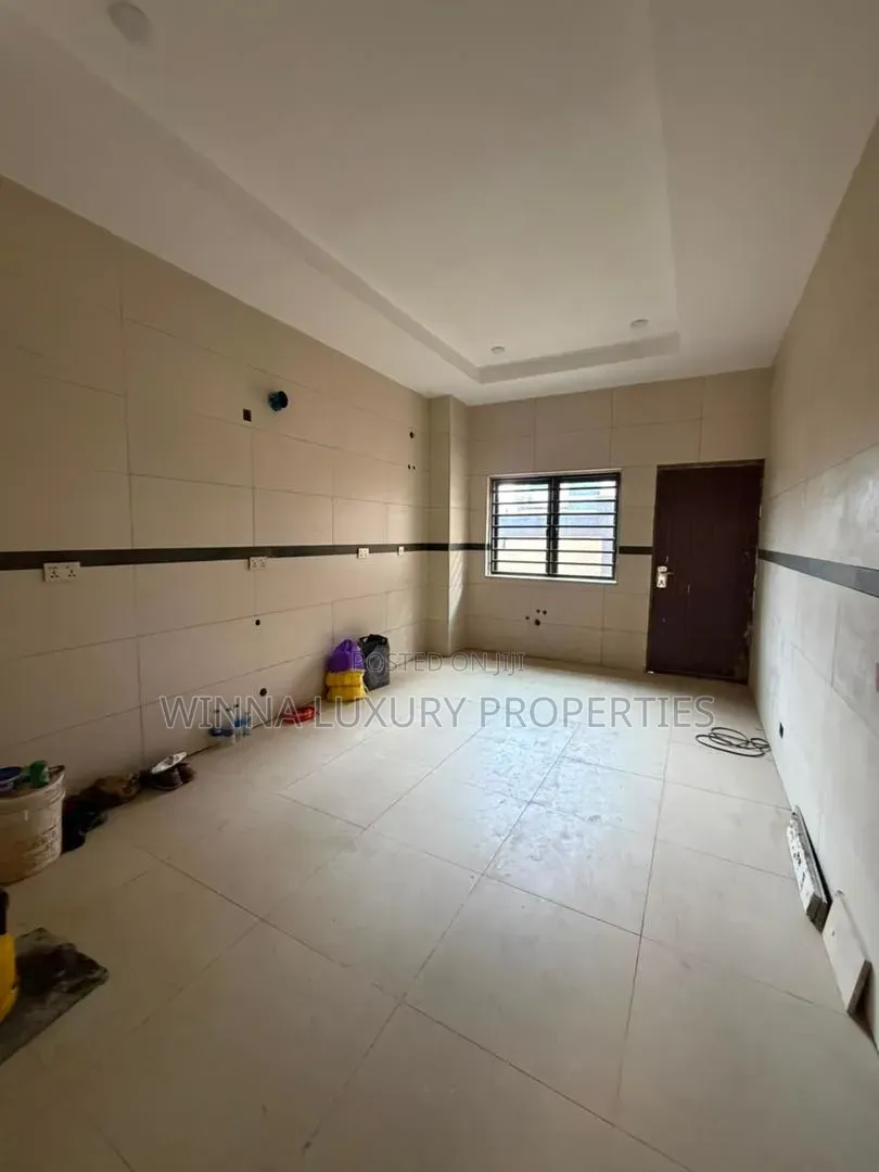 6bdrm Townhouse/Terrace in Wuye Main for sale in Wuye