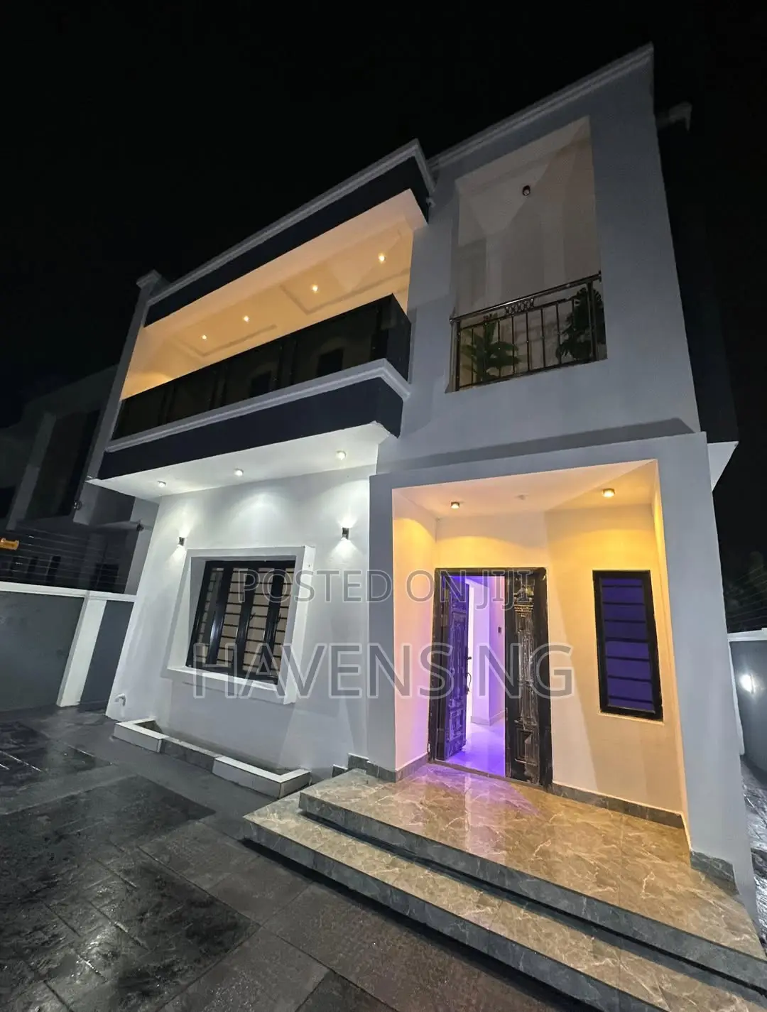 4bdrm Duplex in Obio-Akpor for sale in Obio-Akpor