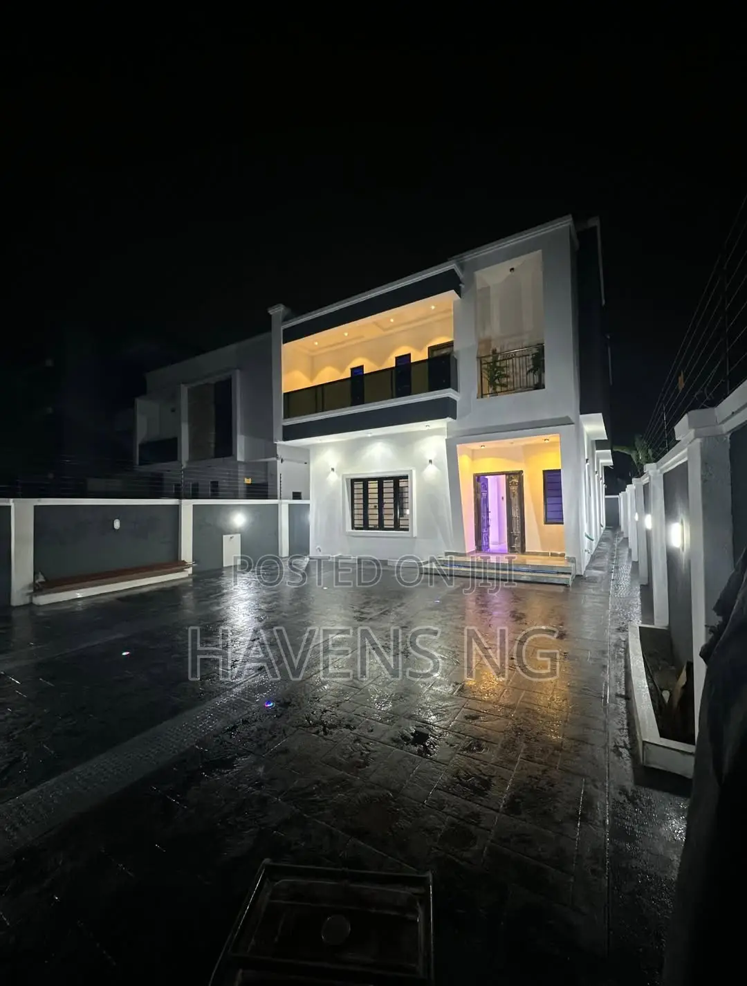4bdrm Duplex in Obio-Akpor for sale in Obio-Akpor