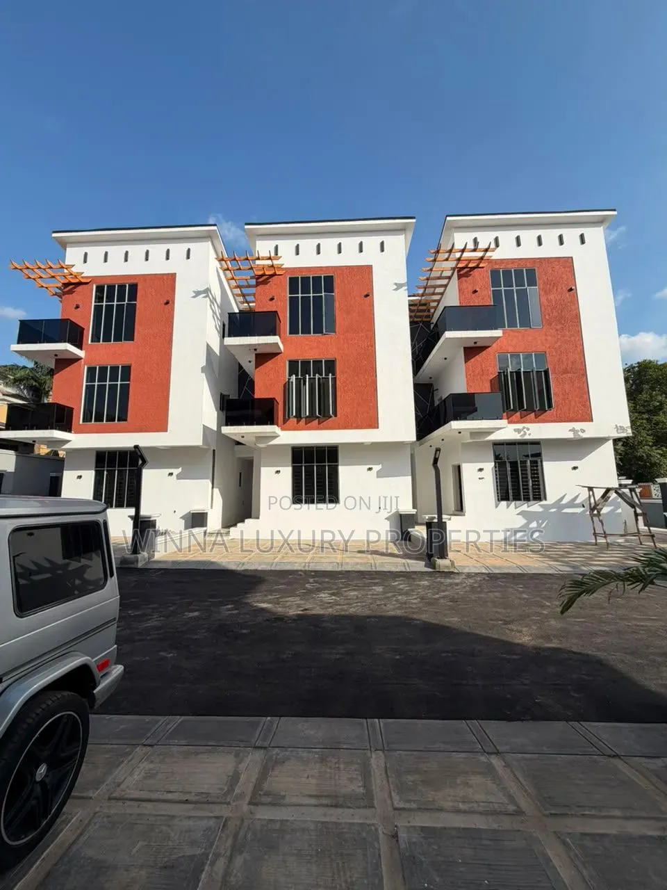 4bdrm Townhouse/Terrace in Utako for sale in Utako