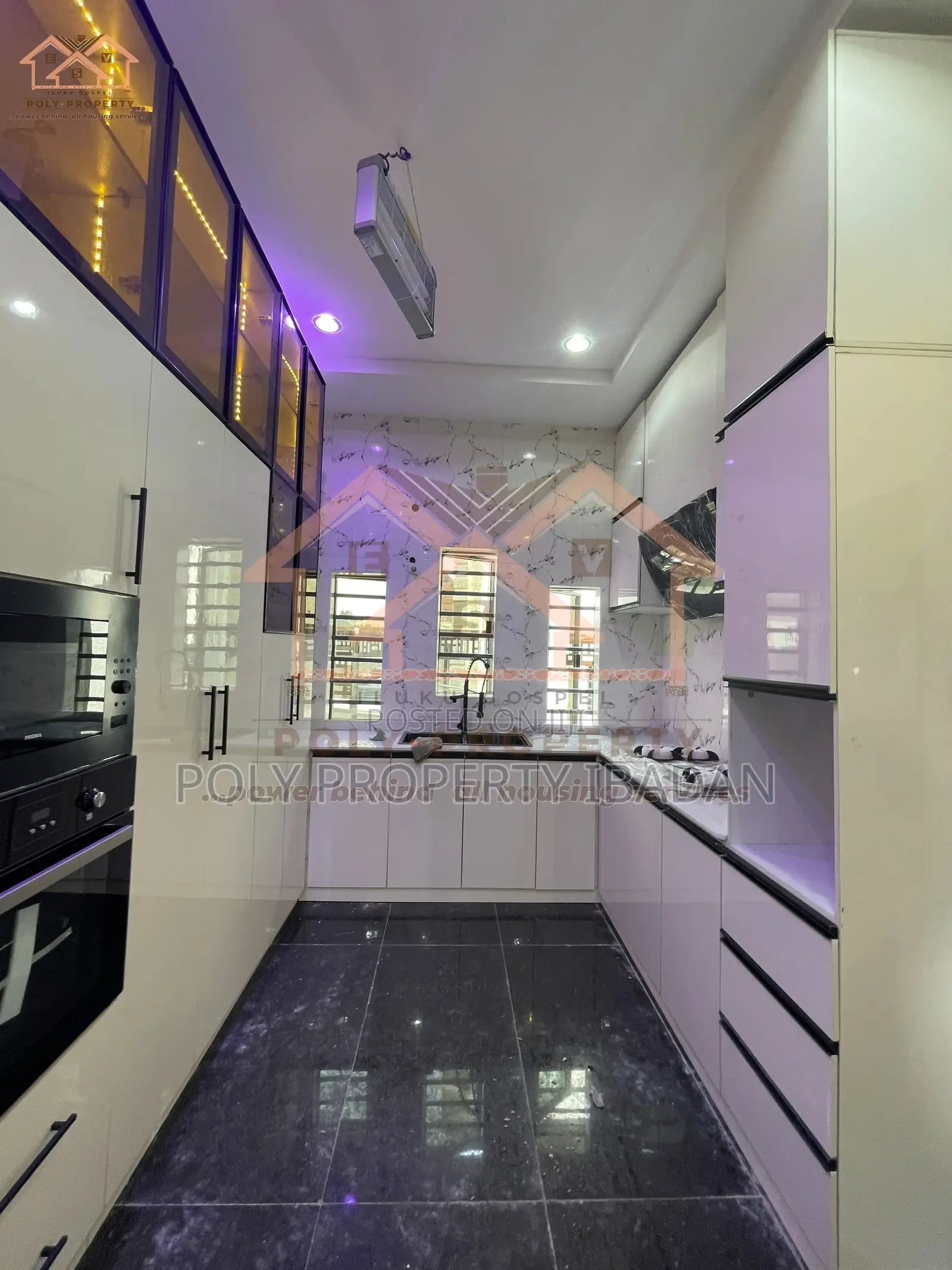 Furnished 4bdrm Duplex in Ps Court, Ibadan for sale in Ibadan