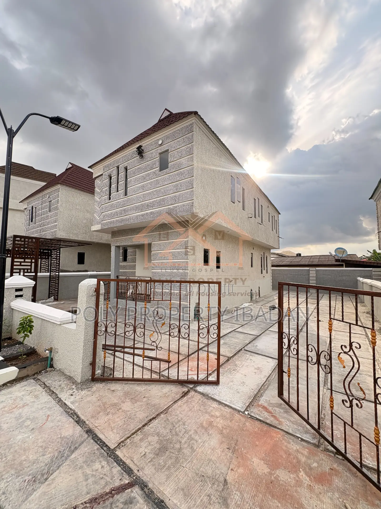 Furnished 4bdrm Duplex in Ps Court, Ibadan for sale in Ibadan