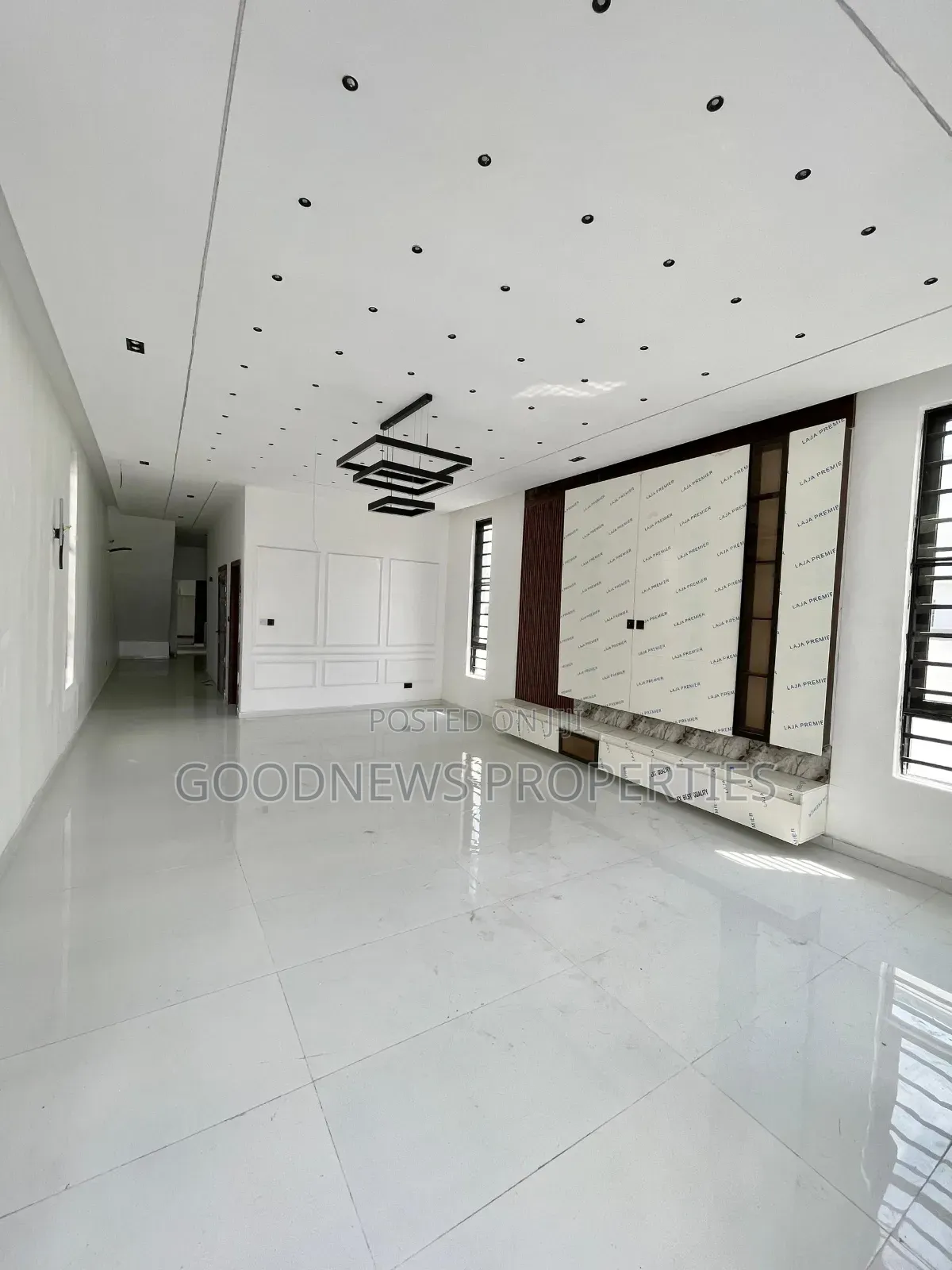 5bdrm Duplex in Ajah Lekki Lagos, Thomas Estate for sale in Thomas Estate