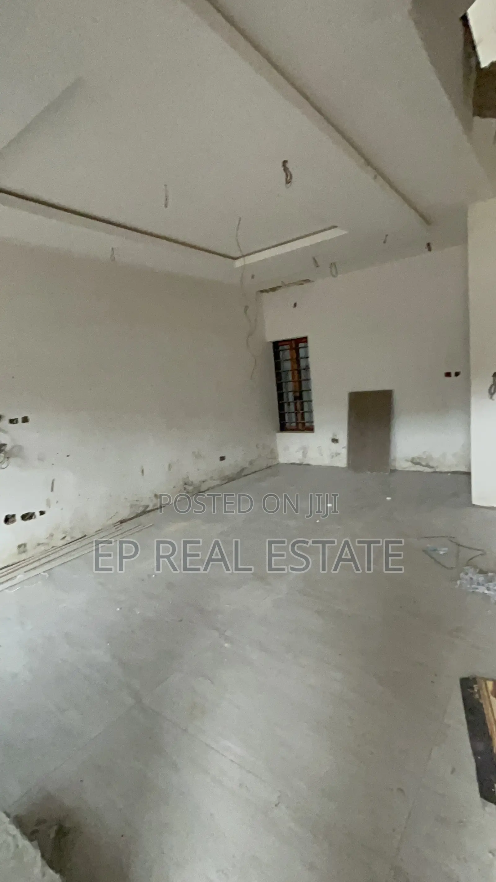 4bdrm House in Apo Resettlement for sale in Apo Resettlement