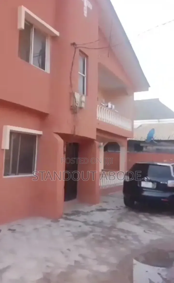 3bdrm Block of Flats in Good Location, Ijegun for sale in Ijegun