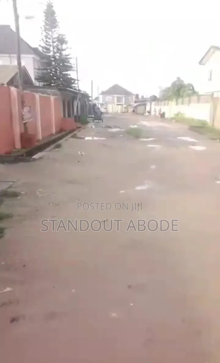 3bdrm Block of Flats in Good Location, Ijegun for sale in Ijegun