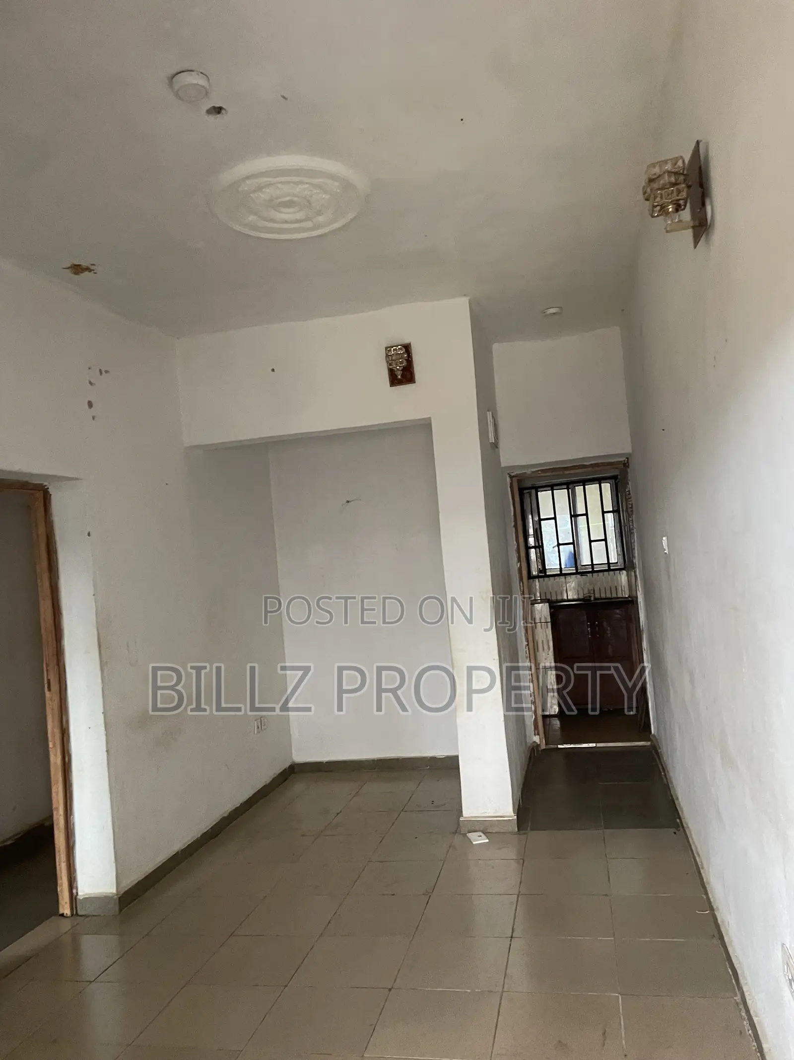 2bdrm Apartment in Iyana Ekoro, Abule Egba for rent in Abule Egba