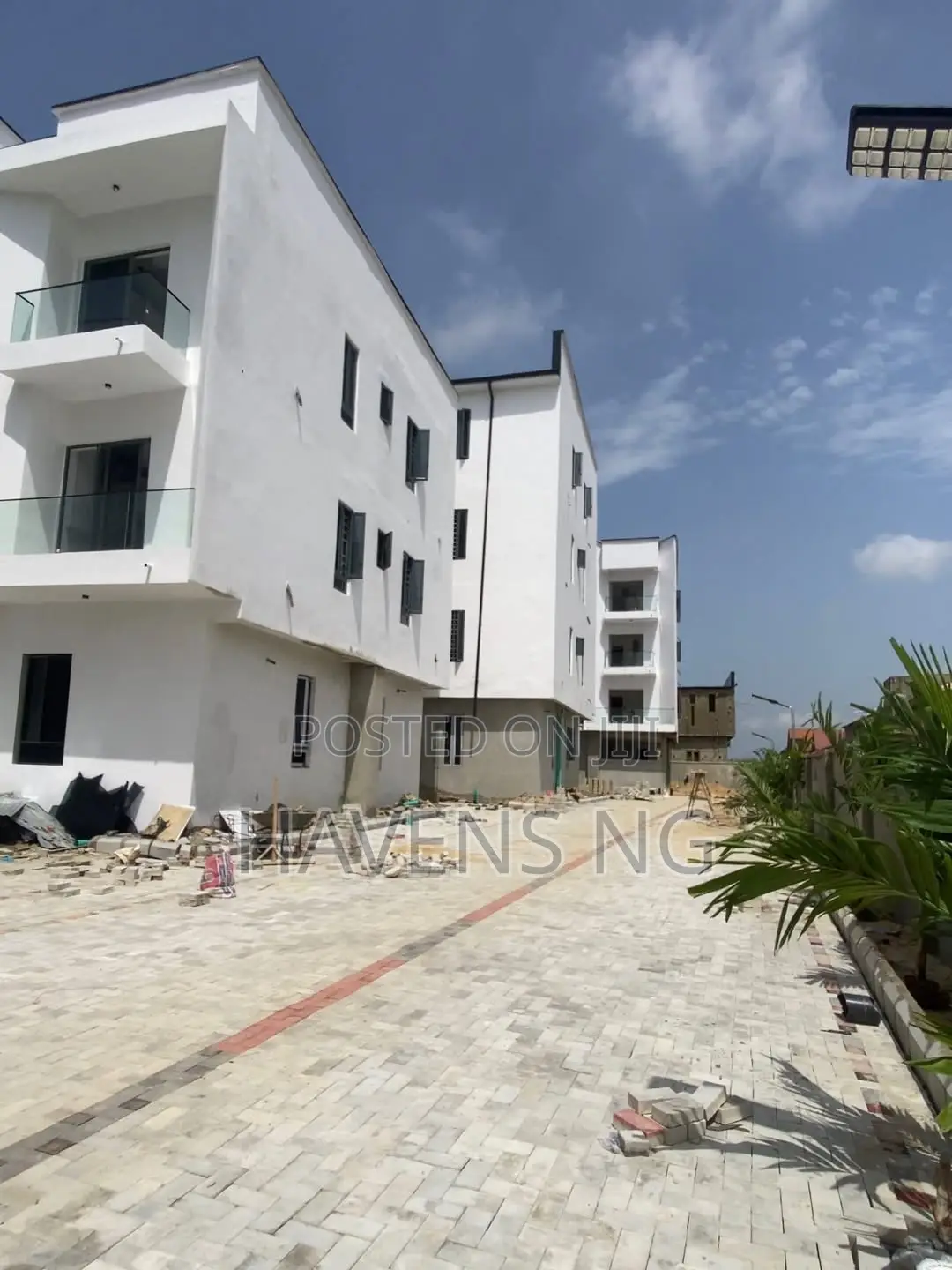 2bdrm Apartment in Ikota for sale in Ikota