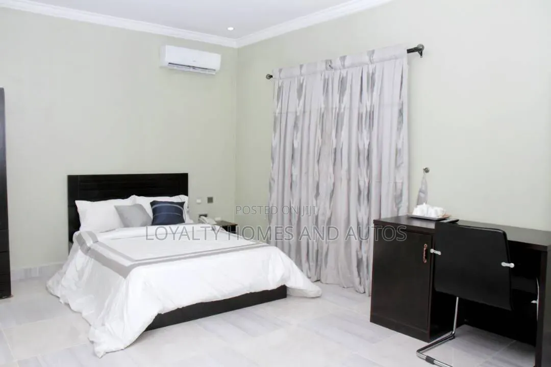 17-Bedroom Fully Functional Hotel in Off Lekki-Epe Expressway