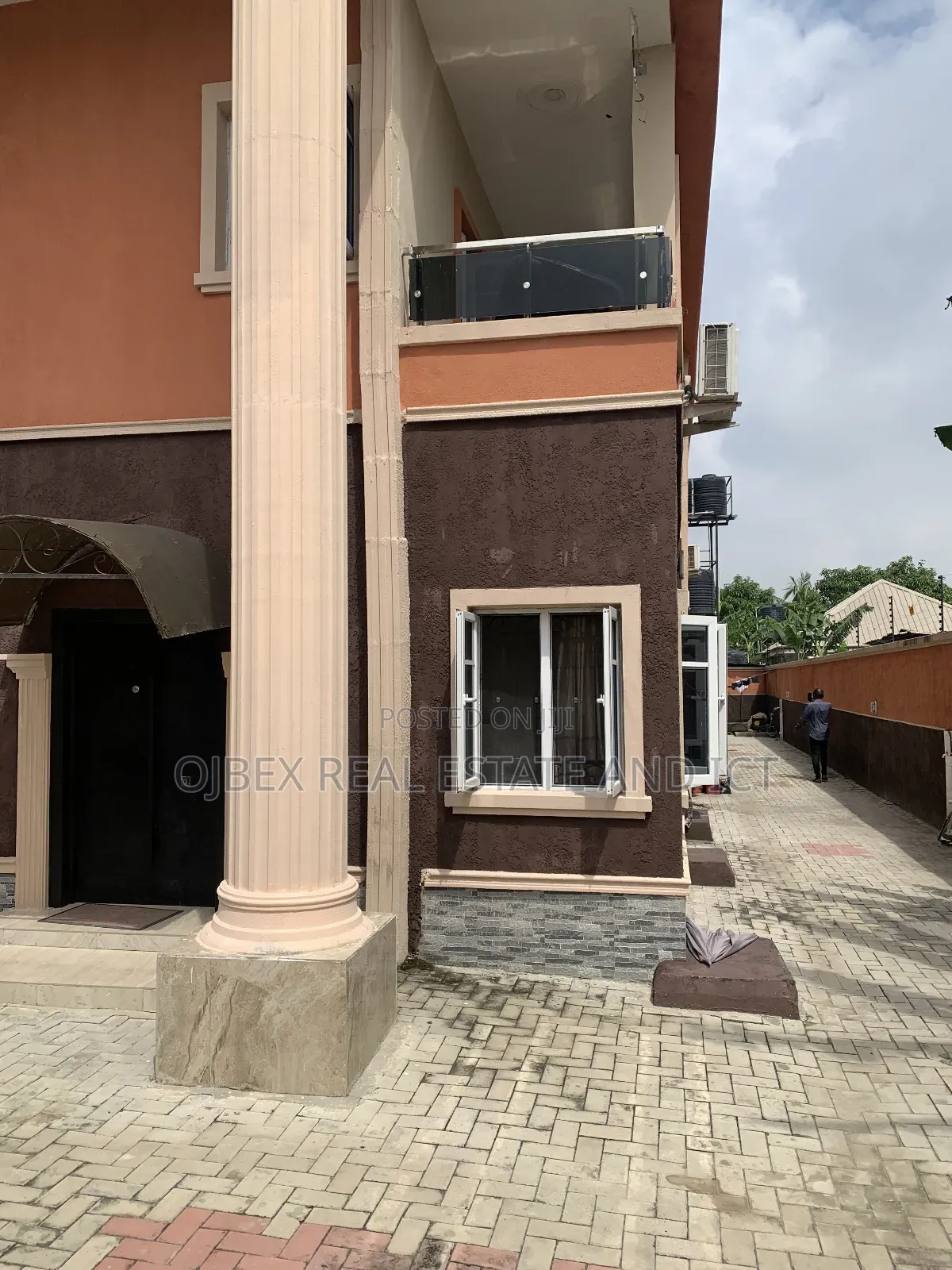 Furnished 3bdrm Block of Flats in Abijo Victory Villa, Ajah for sale in Ajah