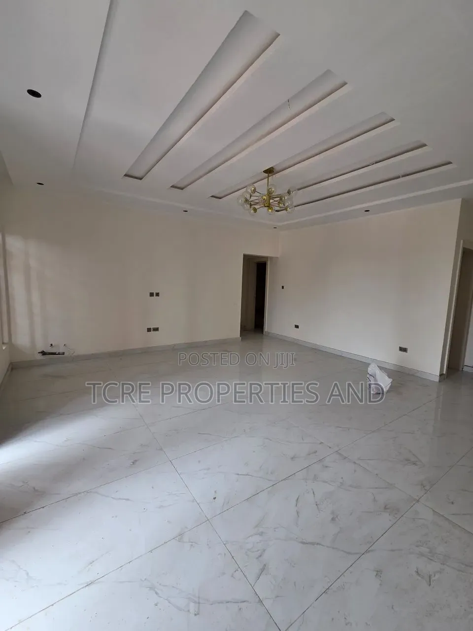 Furnished 4bdrm Duplex in Anthony Village for sale in Anthony Village