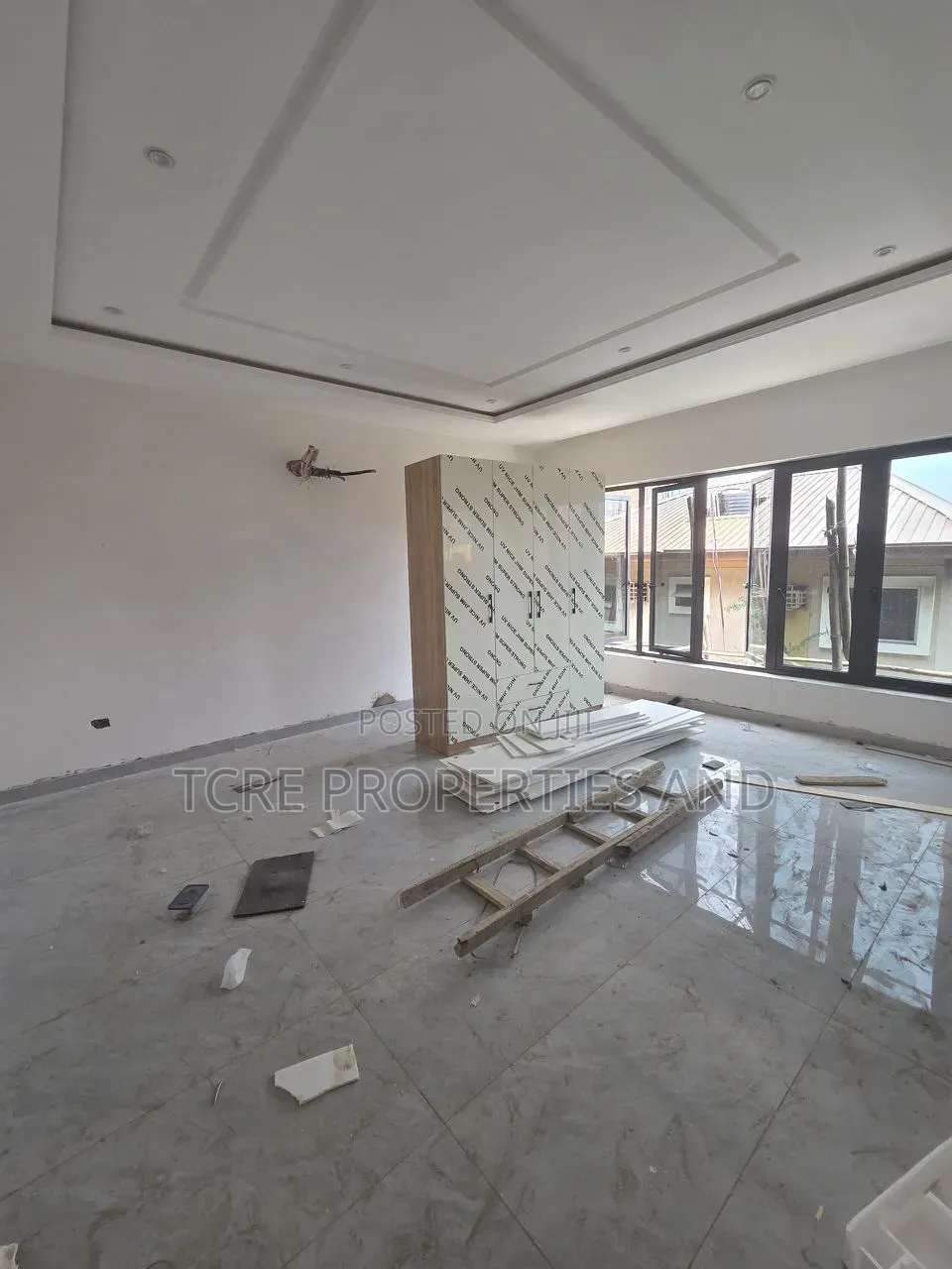 Furnished 4bdrm Duplex in Anthony Village for sale in Anthony Village