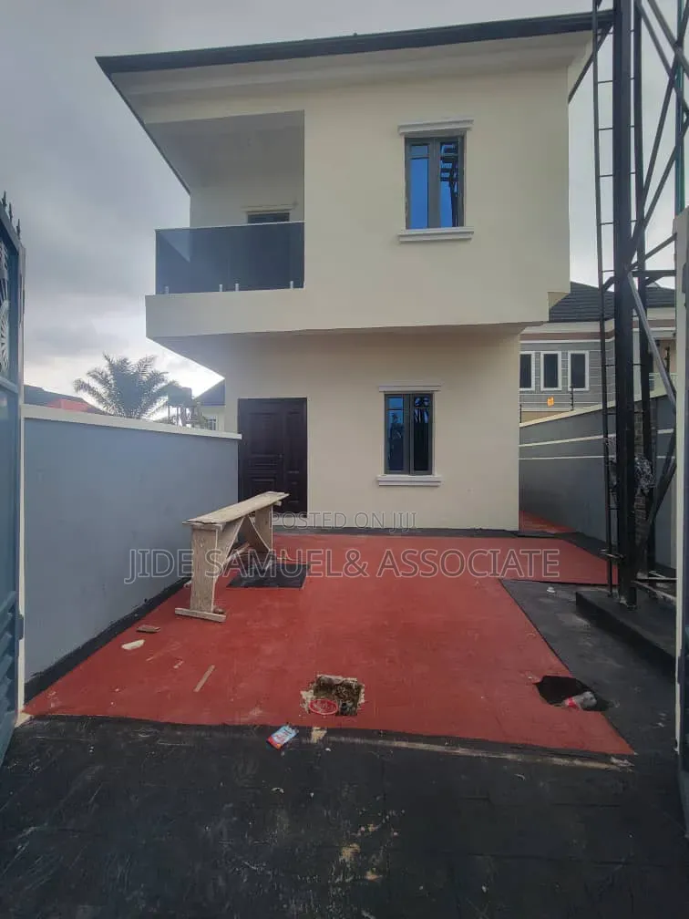 Furnished 3bdrm Duplex in Ayobo for sale in Ayobo