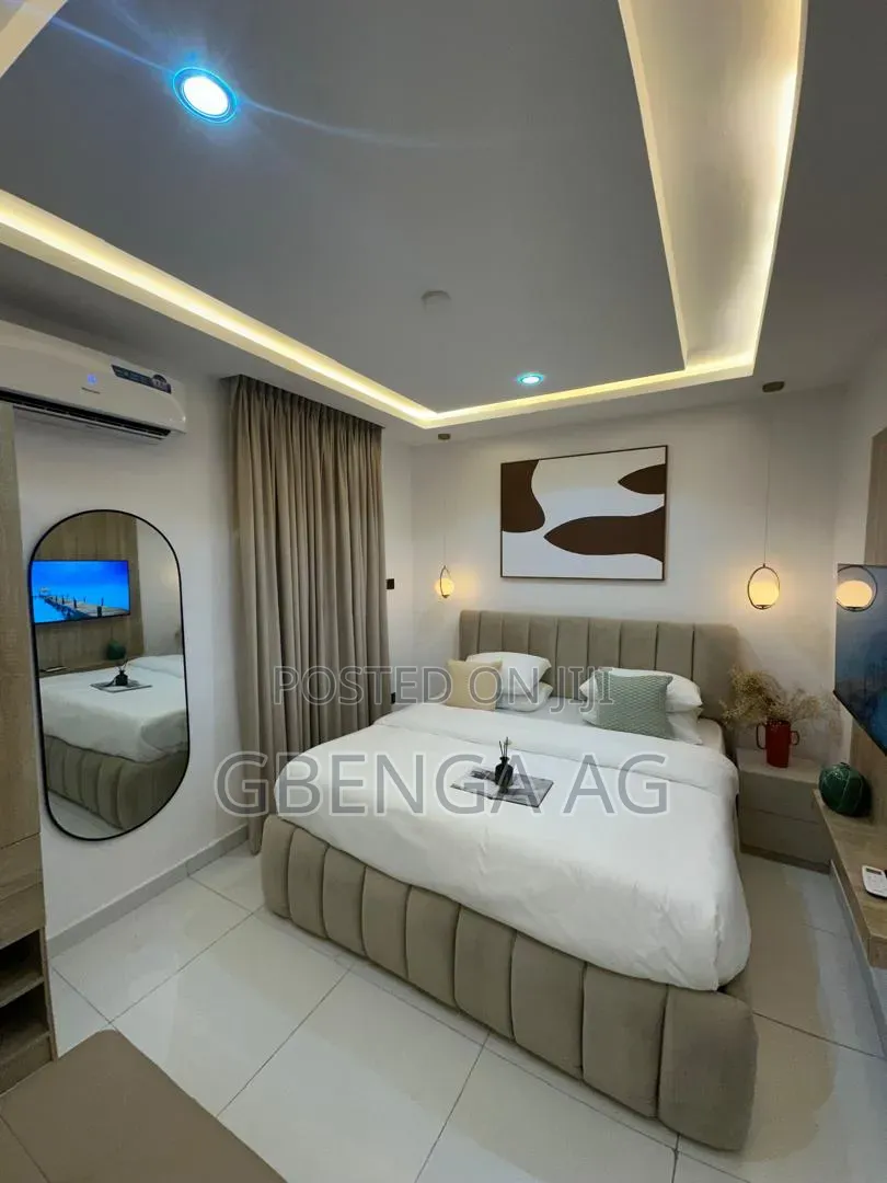 Furnished 2bdrm Apartment in Maben Condominium, Chevron for rent in Chevron