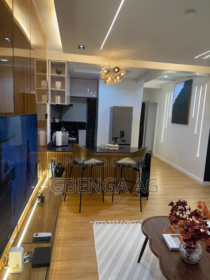 Furnished 2bdrm Apartment in Maben Condominium, Chevron for rent in Chevron
