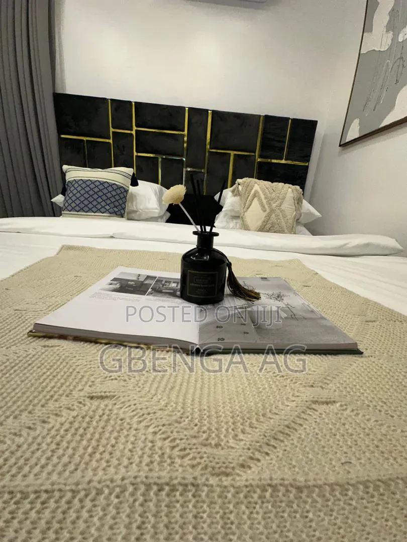 Furnished 2bdrm Apartment in Maben Condominium, Chevron for rent in Chevron