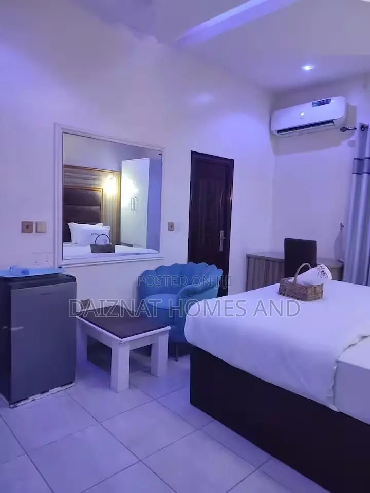 Executive Single Room Serviced Shortlet (24/7 Power), Agodi Gra Ibadan in Agodi