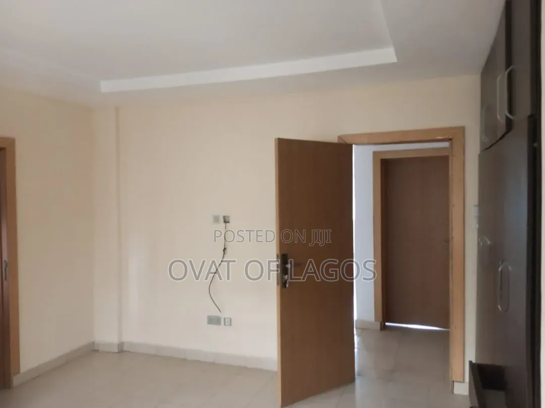 3bdrm Apartment in Oniru, 1004 for rent in 1004