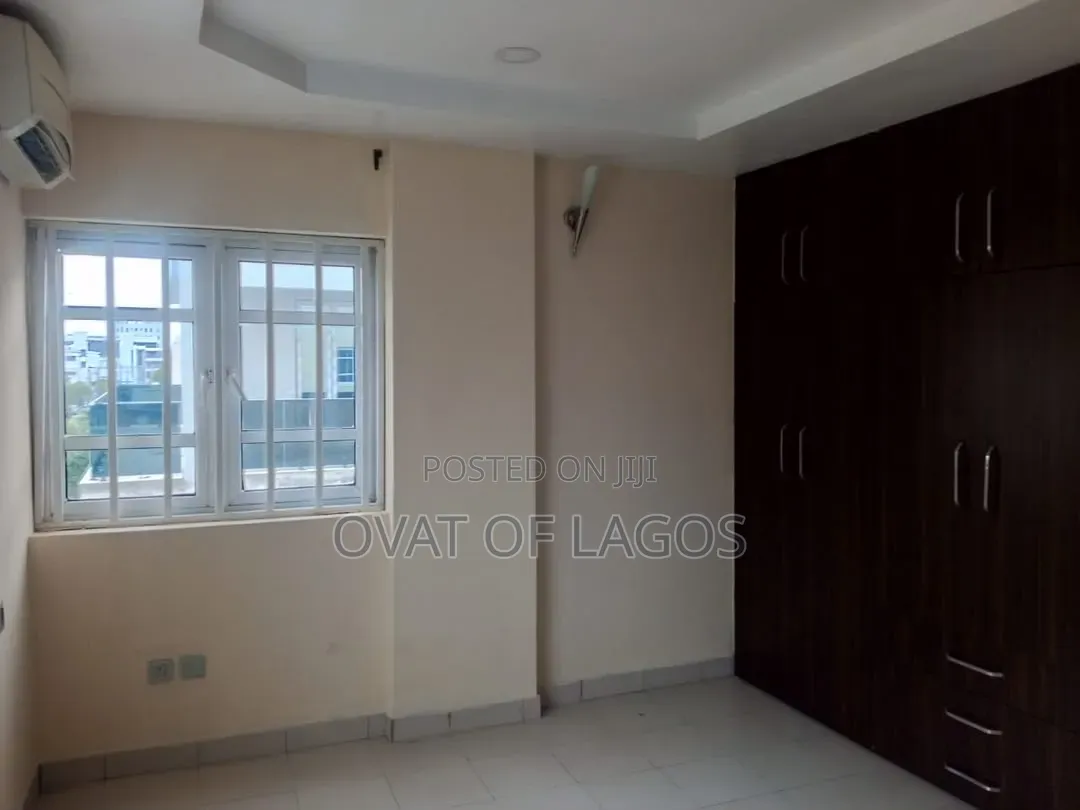 3bdrm Apartment in Oniru, 1004 for rent in 1004