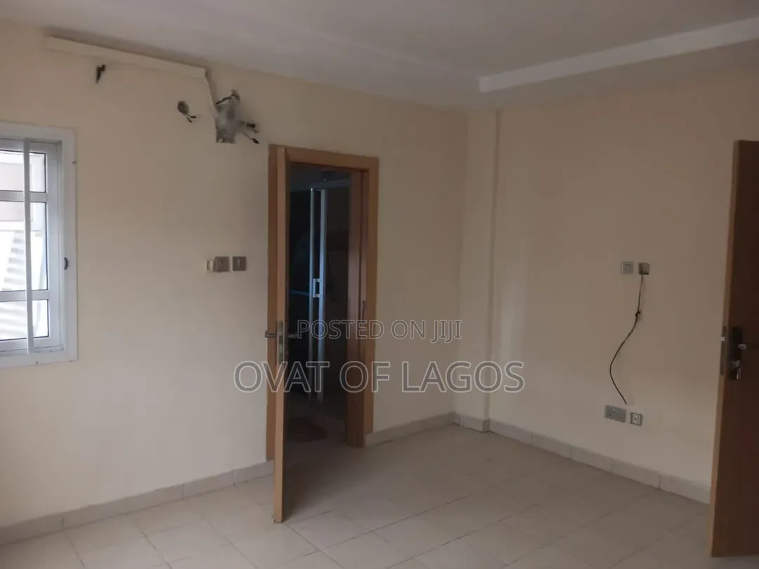 3bdrm Apartment in Oniru, 1004 for rent in 1004