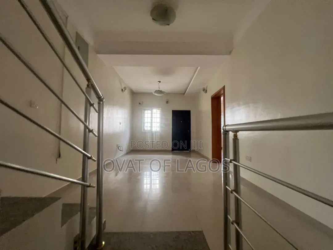 4bdrm Duplex in Oniru, 1004 for rent in 1004