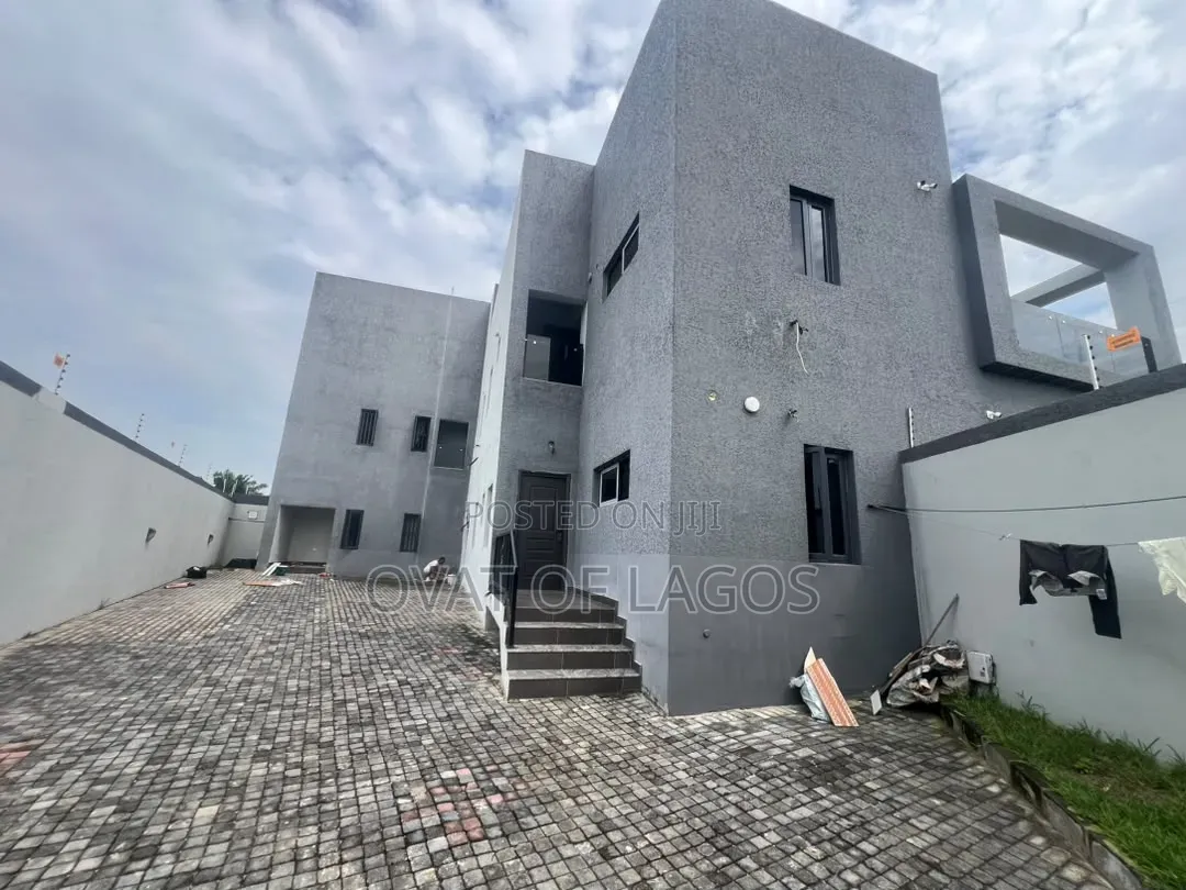 3bdrm Duplex in Lekki Scheme 2 for rent in Lekki Phase 2