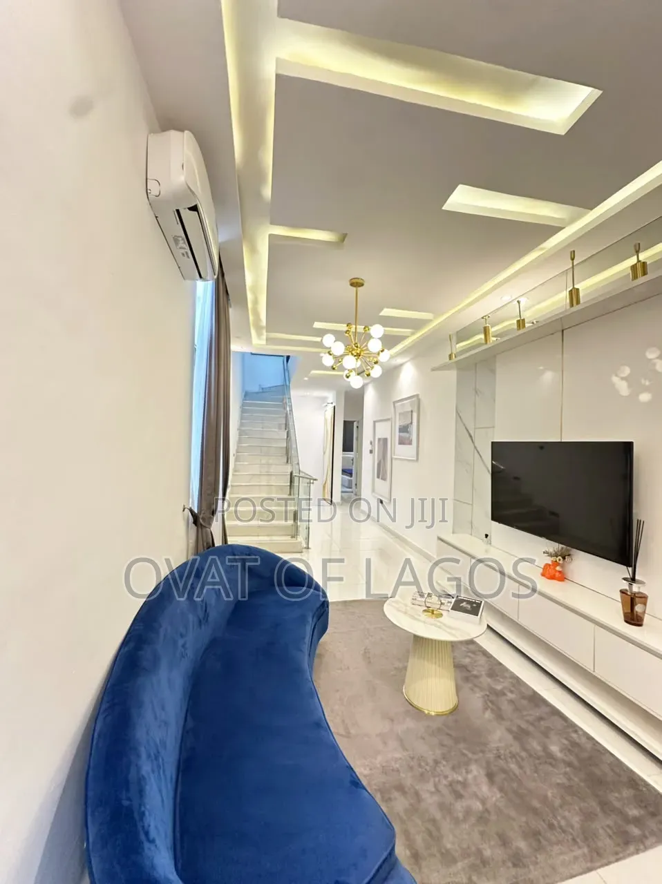 5bdrm Duplex in Idado for rent in Idado