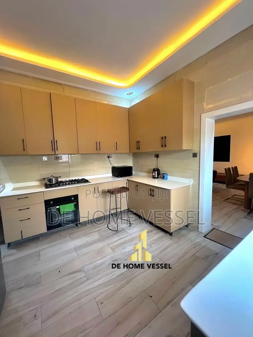 Beautiful 3 Bed Apartment With Bq In Old Ikoyi in Old Ikoyi