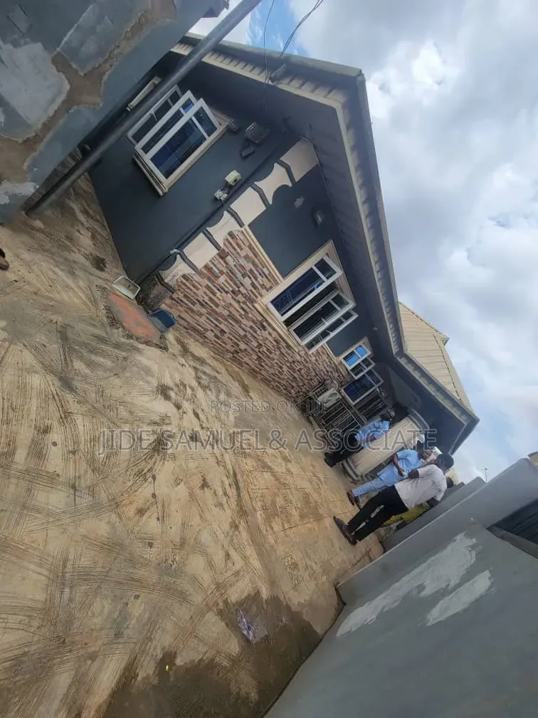 Furnished 4bdrm Bungalow in Ayobo for sale in Ayobo