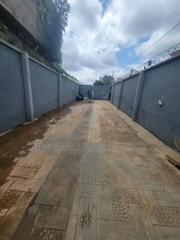 Furnished 4bdrm Bungalow in Ayobo for sale in Ayobo