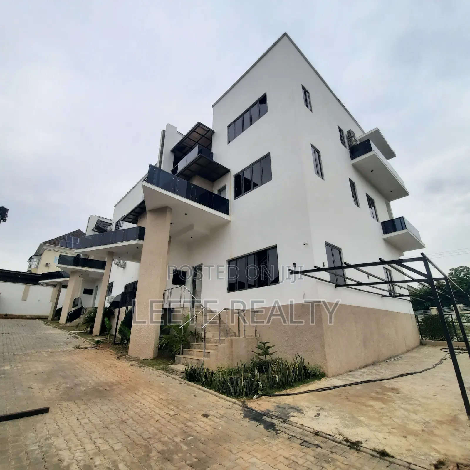 4bdrm Townhouse / Terrace in Asokoro for rent in Asokoro