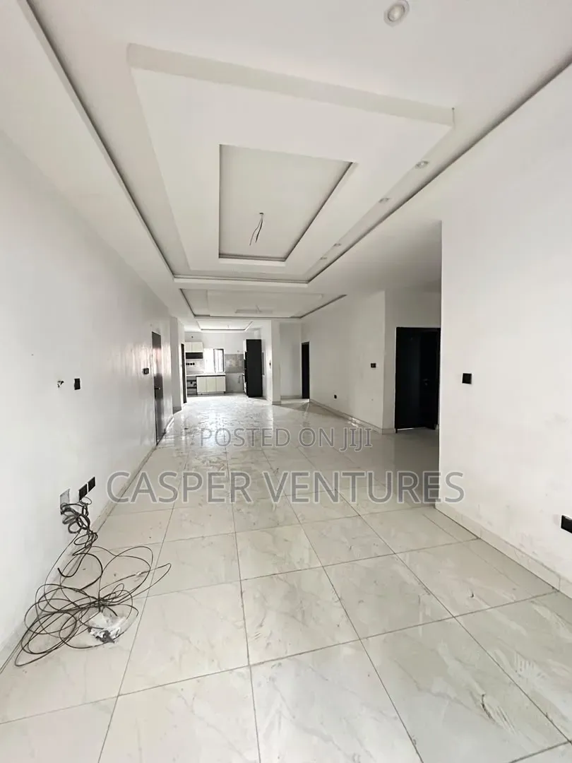 3bdrm Apartment in Meadow, Ikate for sale in Ikate