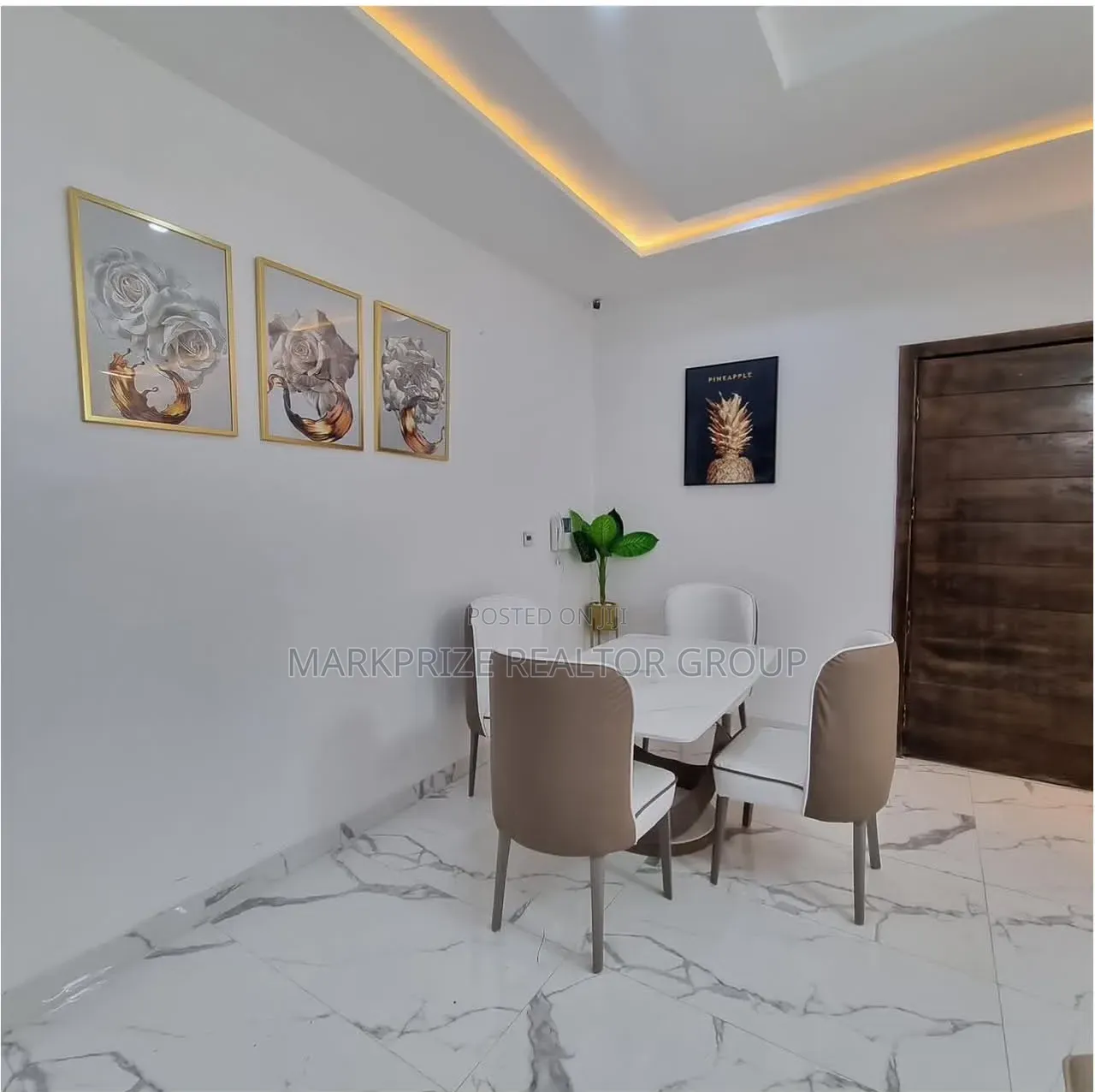 3bdrm Apartment in Ikoyi Lagos for rent in Ikoyi S.W