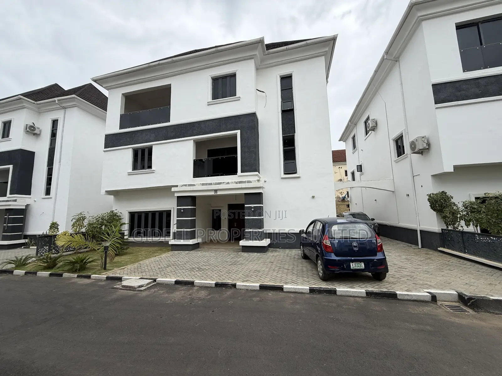 4bdrm Duplex in Katampe Extension for sale in Katampe Extension